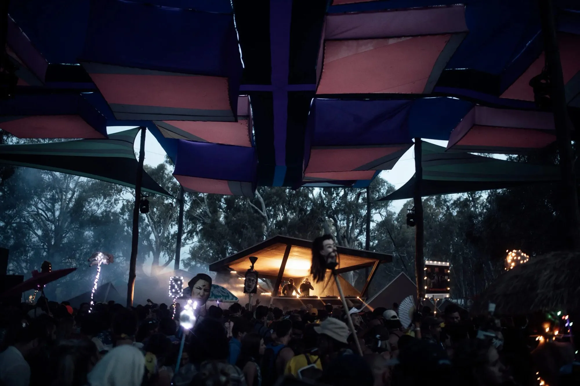 Deep Jungle — festival stage photograph 02