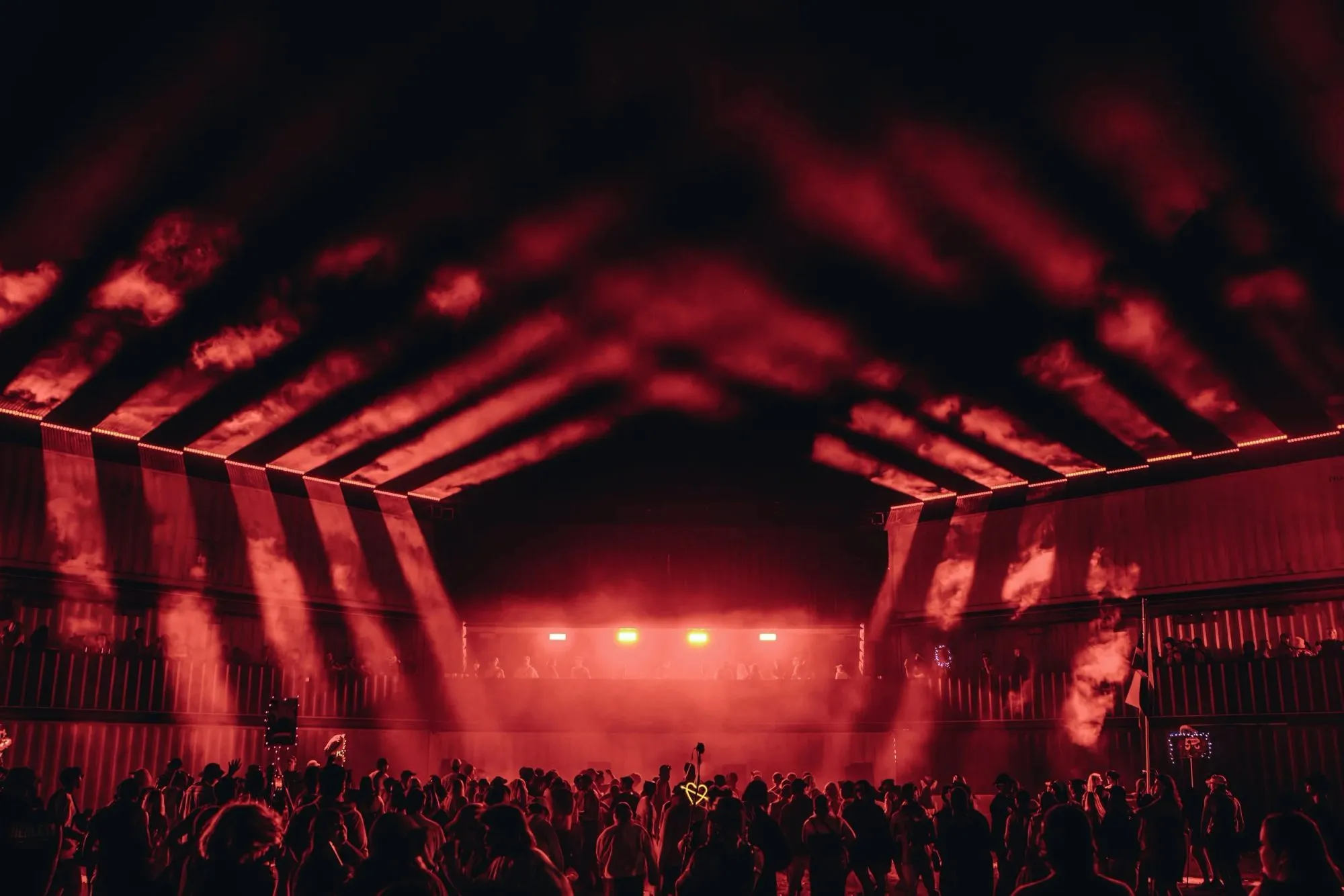 Dr. Dan's — festival stage photograph 01