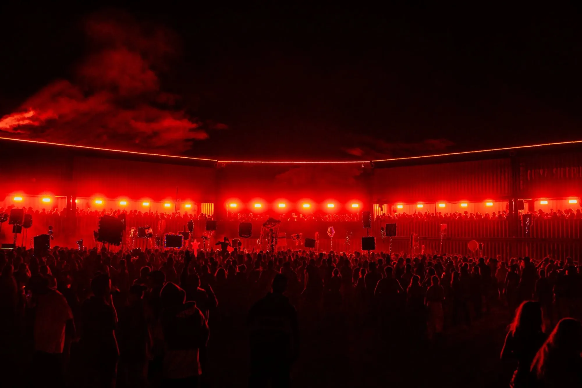 Dr. Dan's — festival stage photograph 09