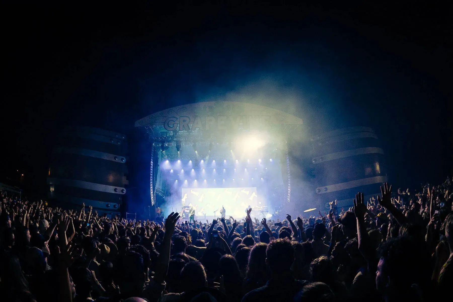 Grapevine Gathering — festival stage photograph 04