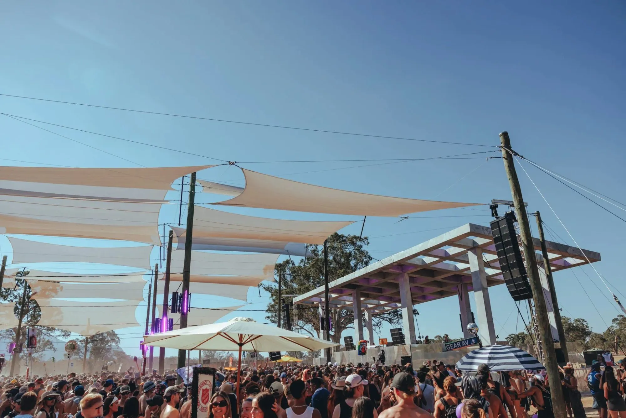 Pitch One — festival stage photograph 05