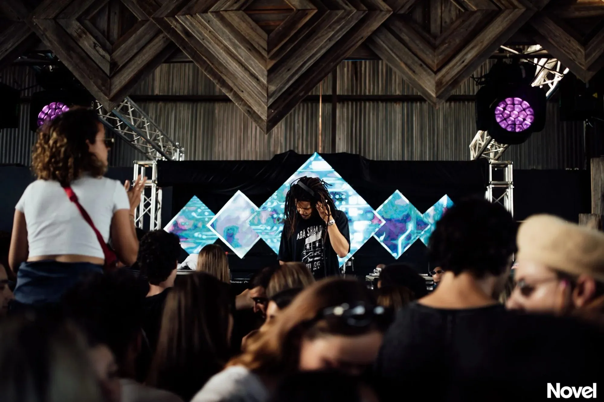 The Timber Yard — event stage photograph 02