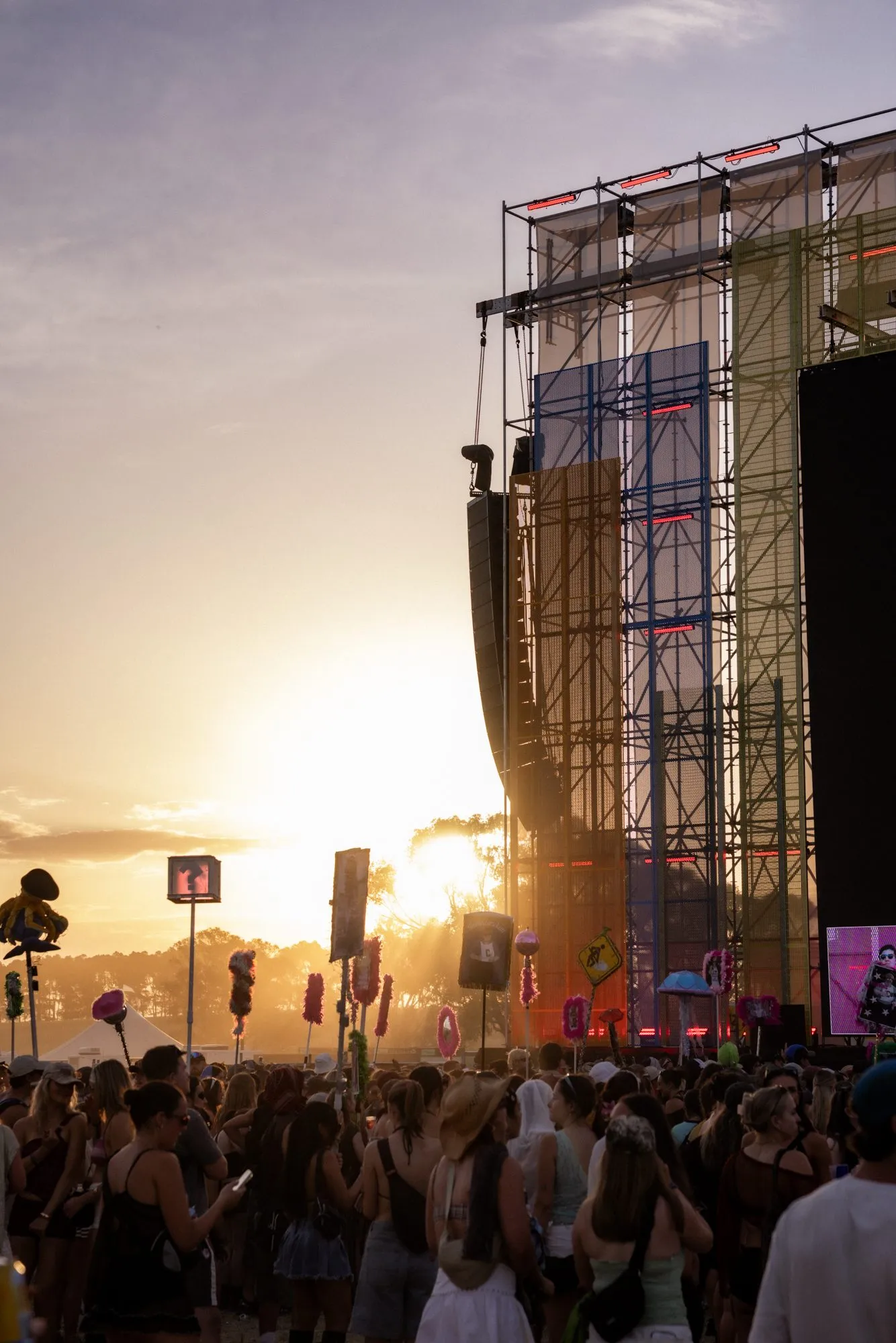 Valley Stage — festival stage photograph 02